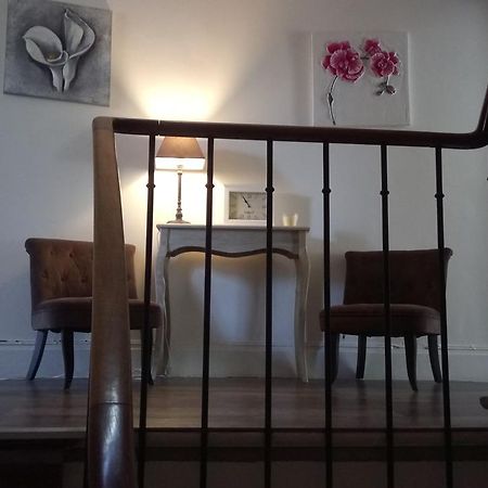 לינה וארוחת בוקר מאני-אן-וקסה Maison De Ville מראה חיצוני תמונה